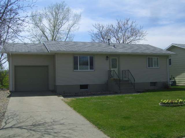 Lincoln real estate - 87 Custer Dr - Lincoln NO homes for sale