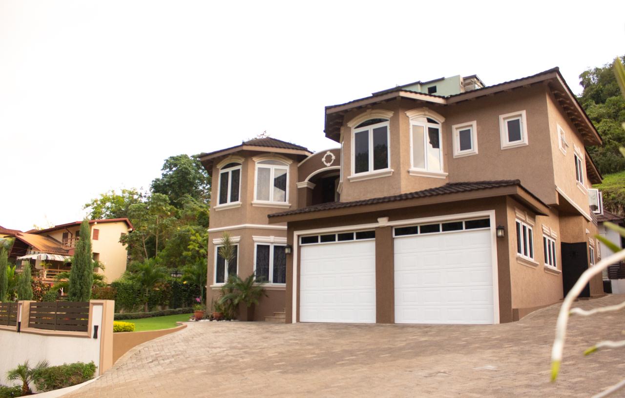 BELVEDERE, Red Hills, St. Andrew Demim Realty Real estate in