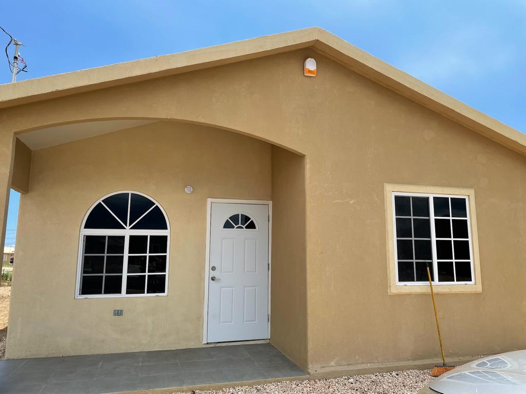 4 NAVAL PLACE, PHOENIX PARK, Greater Portmore, St. Catherine Demim