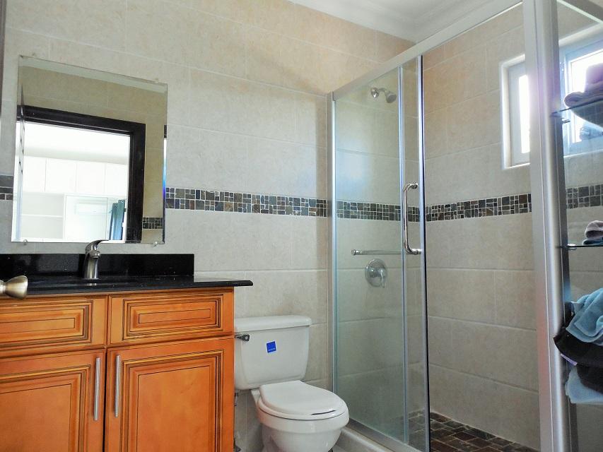 8 CLOSE, Kingston 6, St. Andrew Demim Realty Real estate