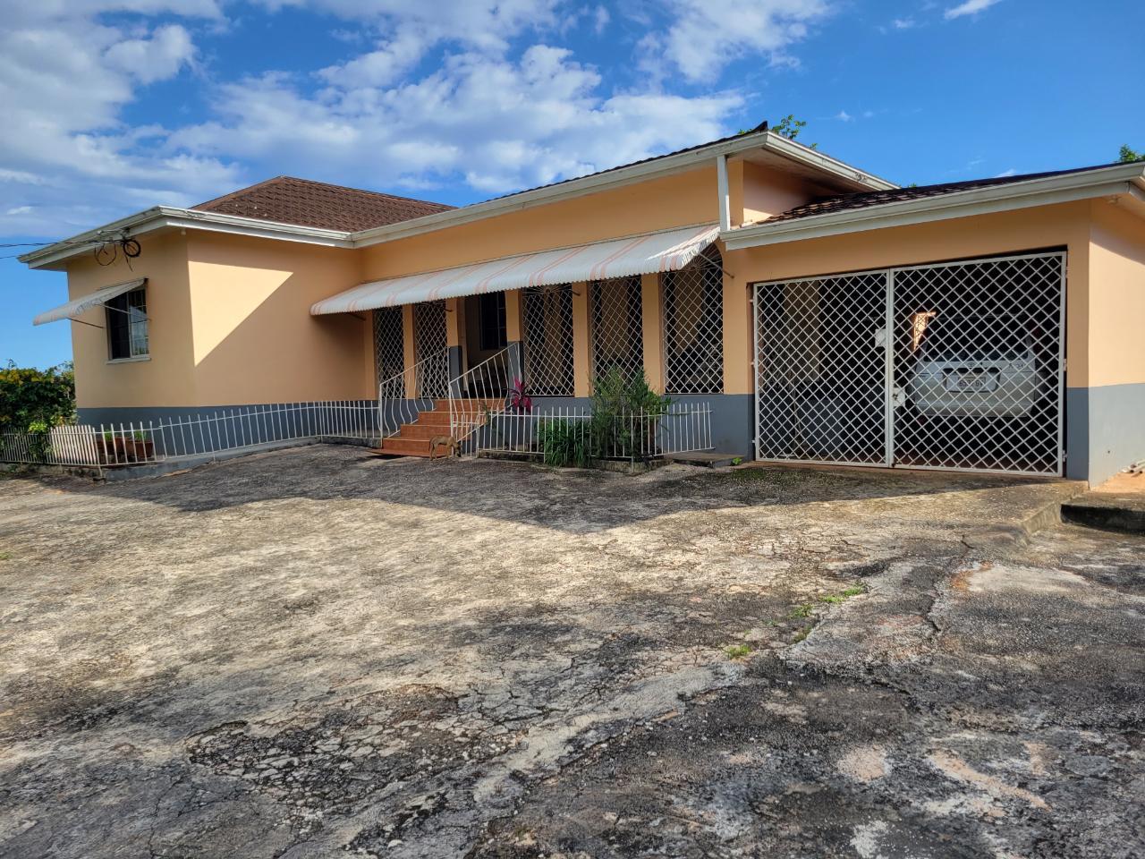 Michael McCatty Demim Realty Real estate in Jamaica Houses for Sale