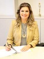 Adriana Valles Eribes broker photo