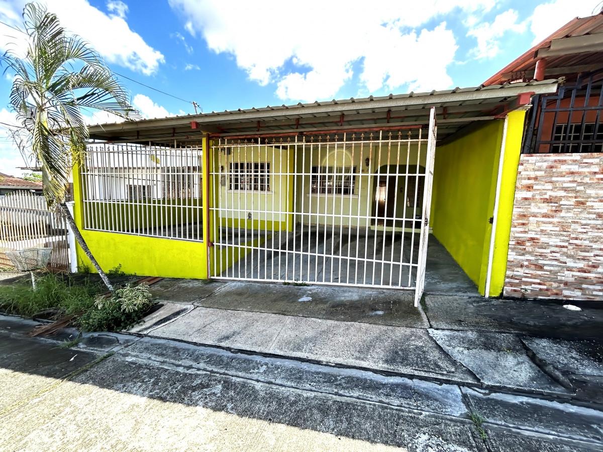 For sale in Brisas de Arraiján Boquete Panama Real Estate, Property