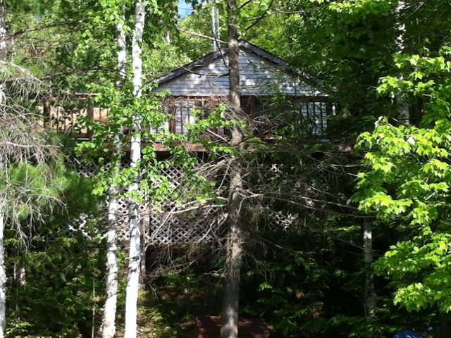 8469 LOWER LONG LAKE DR
