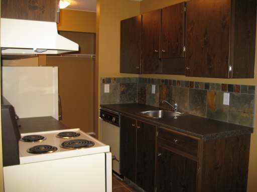 MLS® 101575- 409-803 FAIRVIEW ROAD - $179,899 Listing Photo