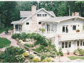 Featured Listing ...