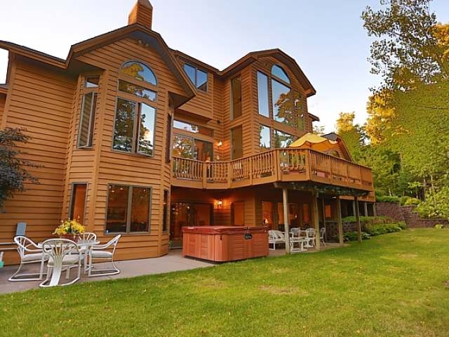 Home for sale in Winchester, WI - MLS Number 119595 Real Estate Listing in Winchester - MLS Number 119595