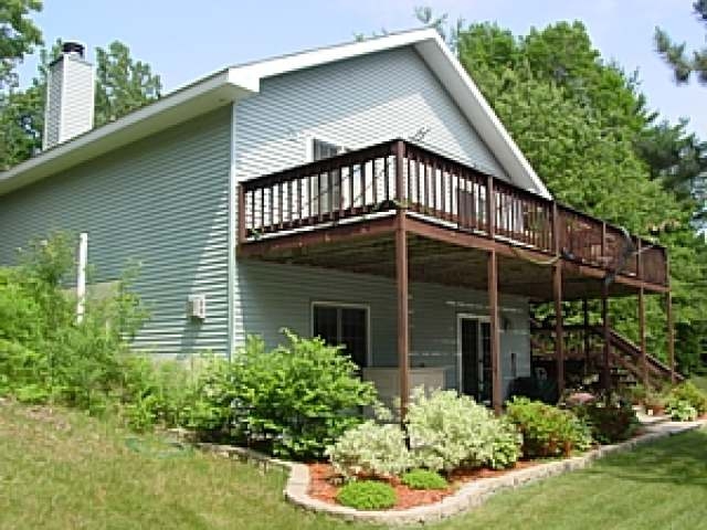 Home for sale in Winchester, WI - MLS Number 124171 Real Estate Listing in Winchester - MLS Number 124171