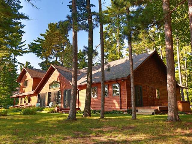 Home for sale in Manitowish Waters, WI - MLS Number 125288 Real Estate Listing in Manitowish Waters - MLS Number 125288
