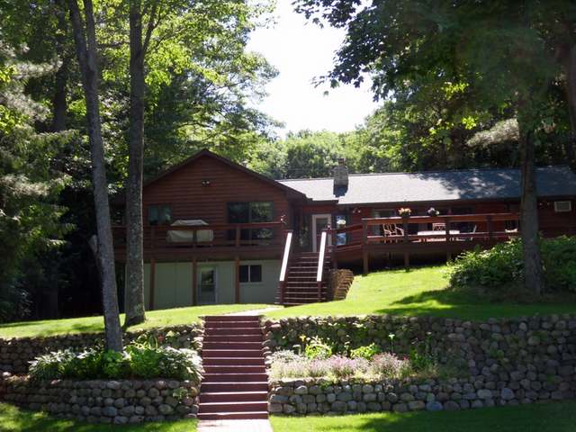 3076 WAUSAU RD