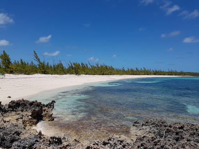 BEACHFRONT ACREAGE