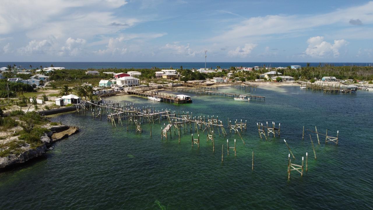 GUANA CAY MARINA