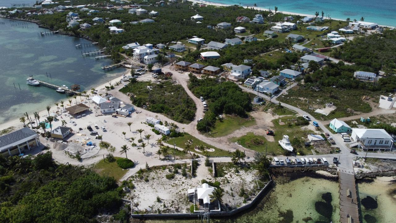 GUANA CAY MARINA