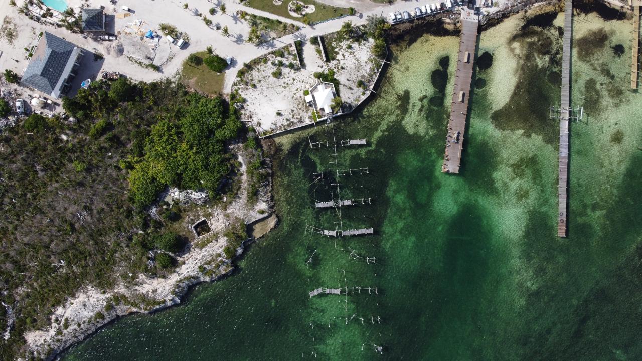 GUANA CAY MARINA