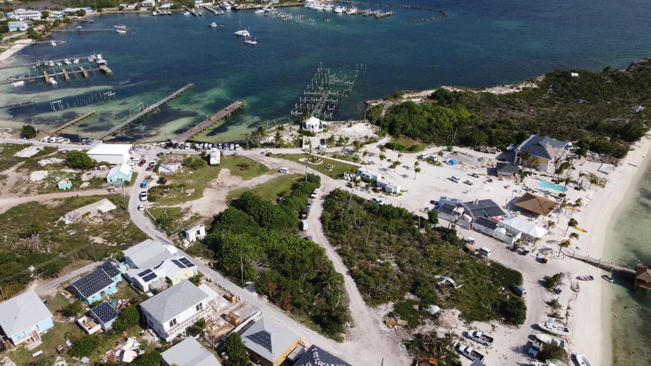 GUANA CAY MARINA