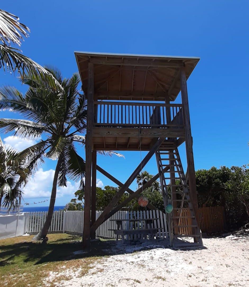 OCEAN VIEW HOME W/COTTAGE