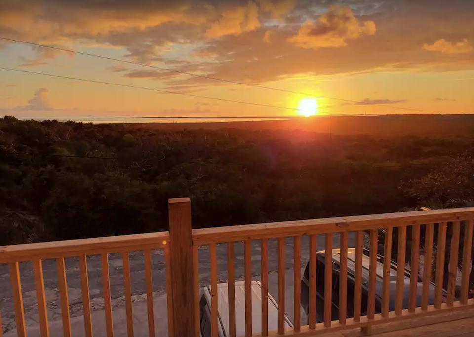 OCEAN VIEW HOME W/COTTAGE