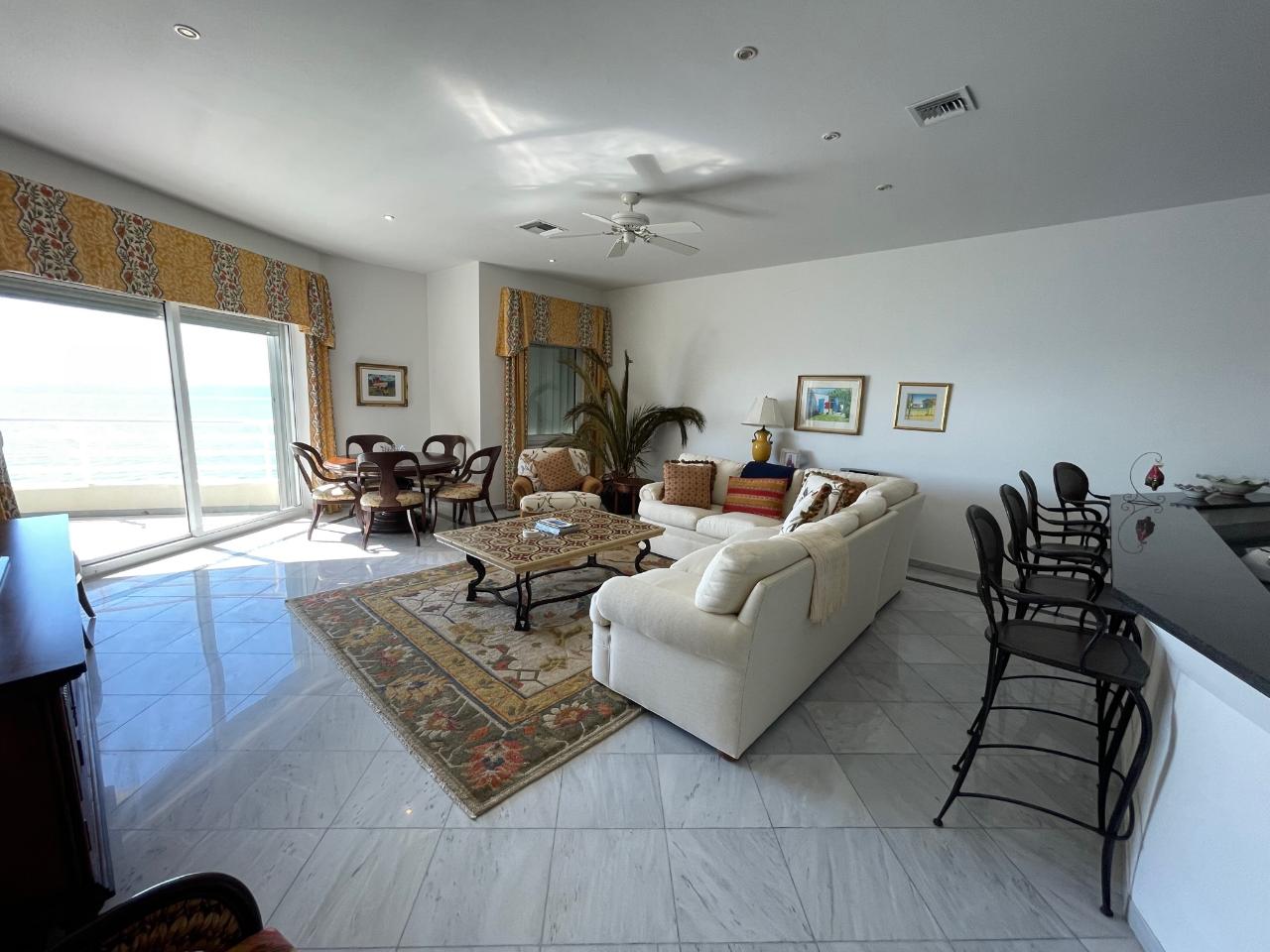 THE OCEANVIEW