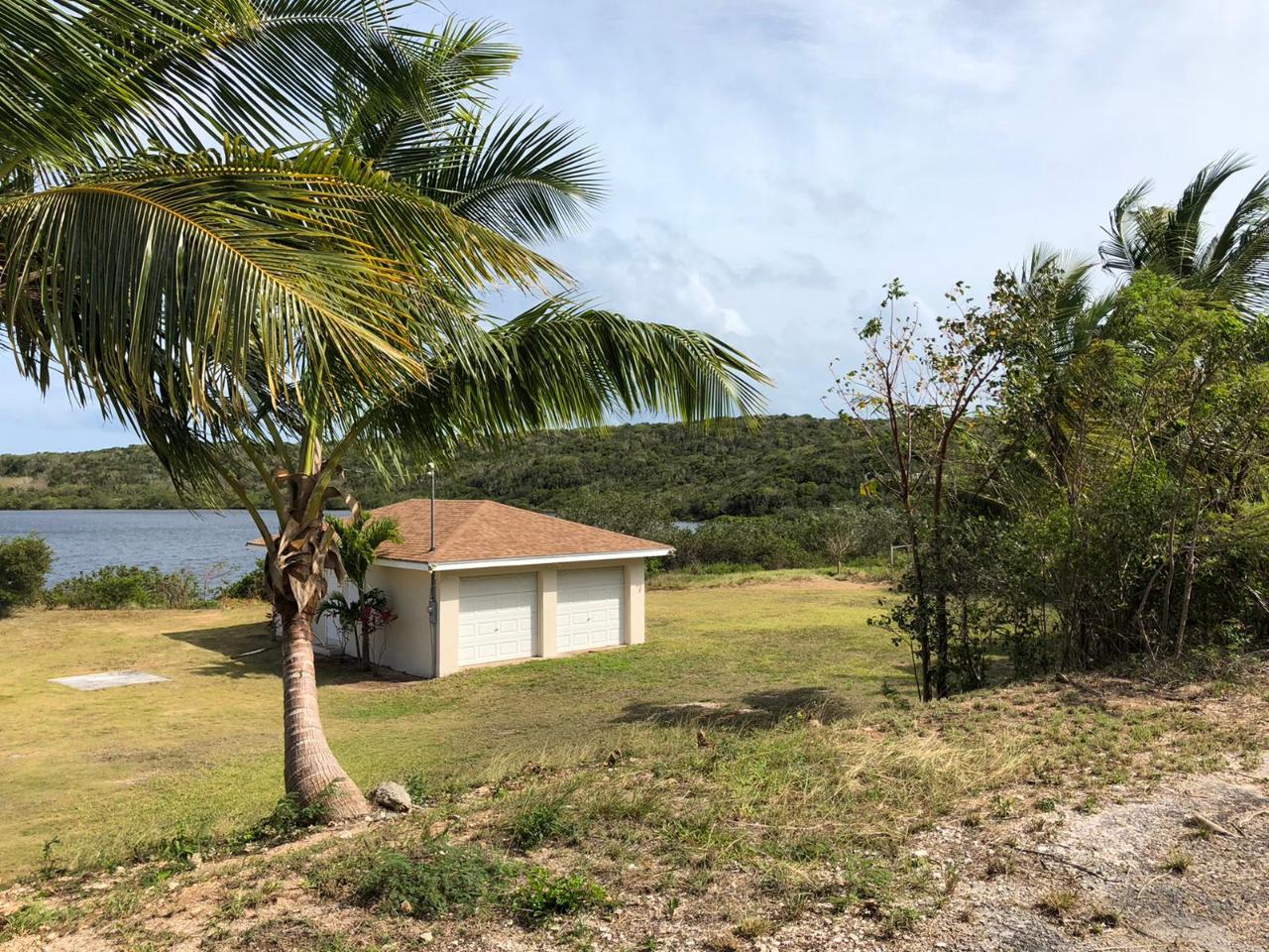 ELEUTHERA ACREAGE