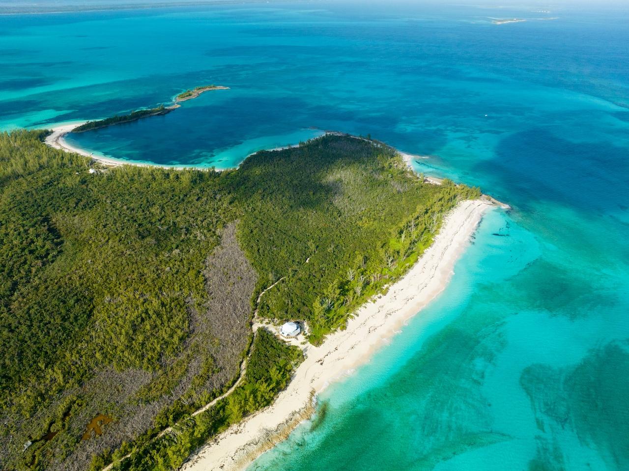 MUNJACK CAY