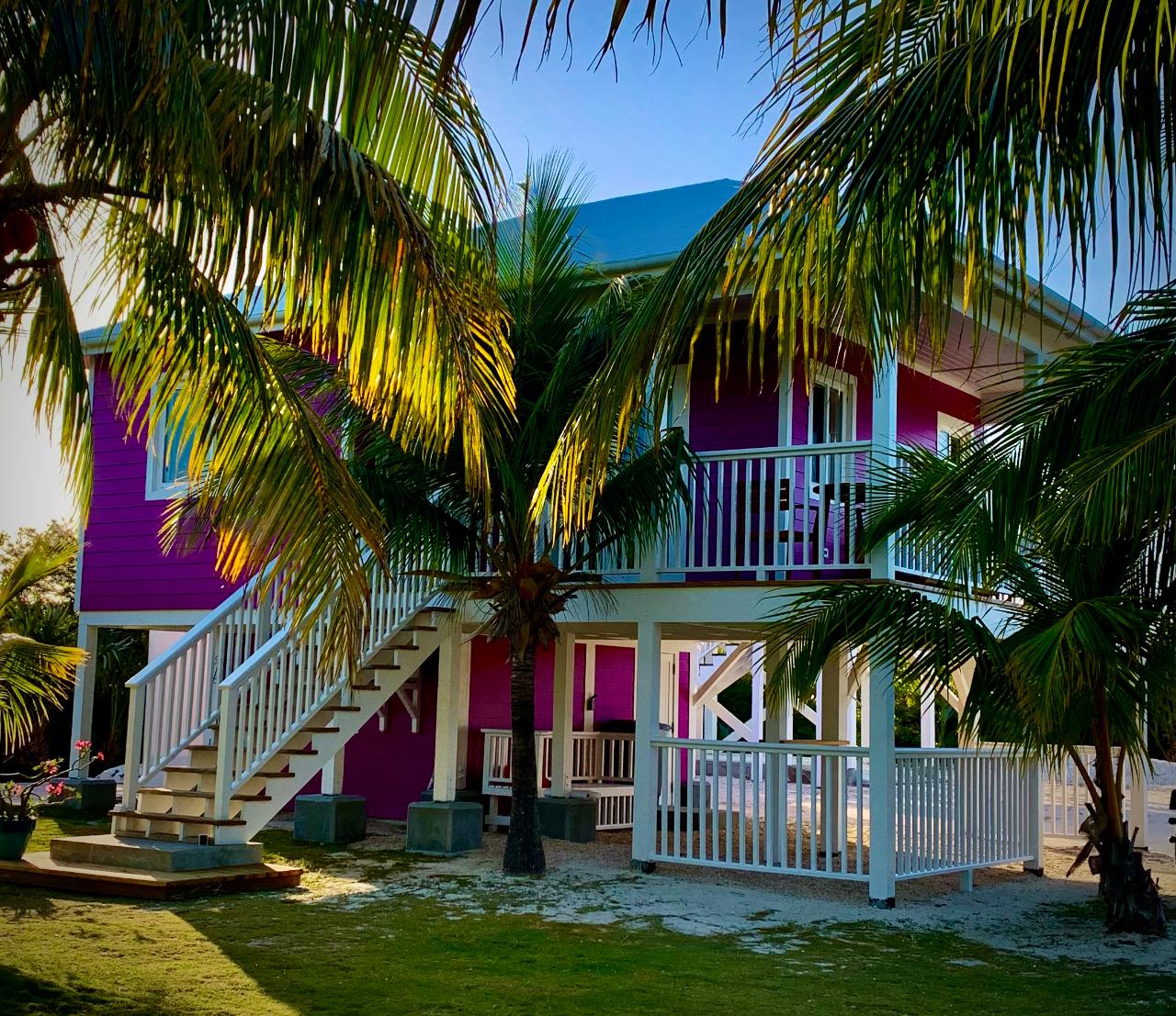 BEACH COTTAGES WITH BAR