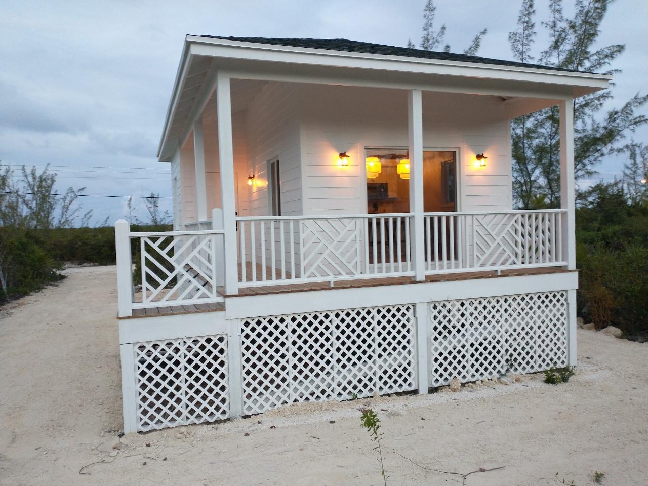 BEACH COTTAGE