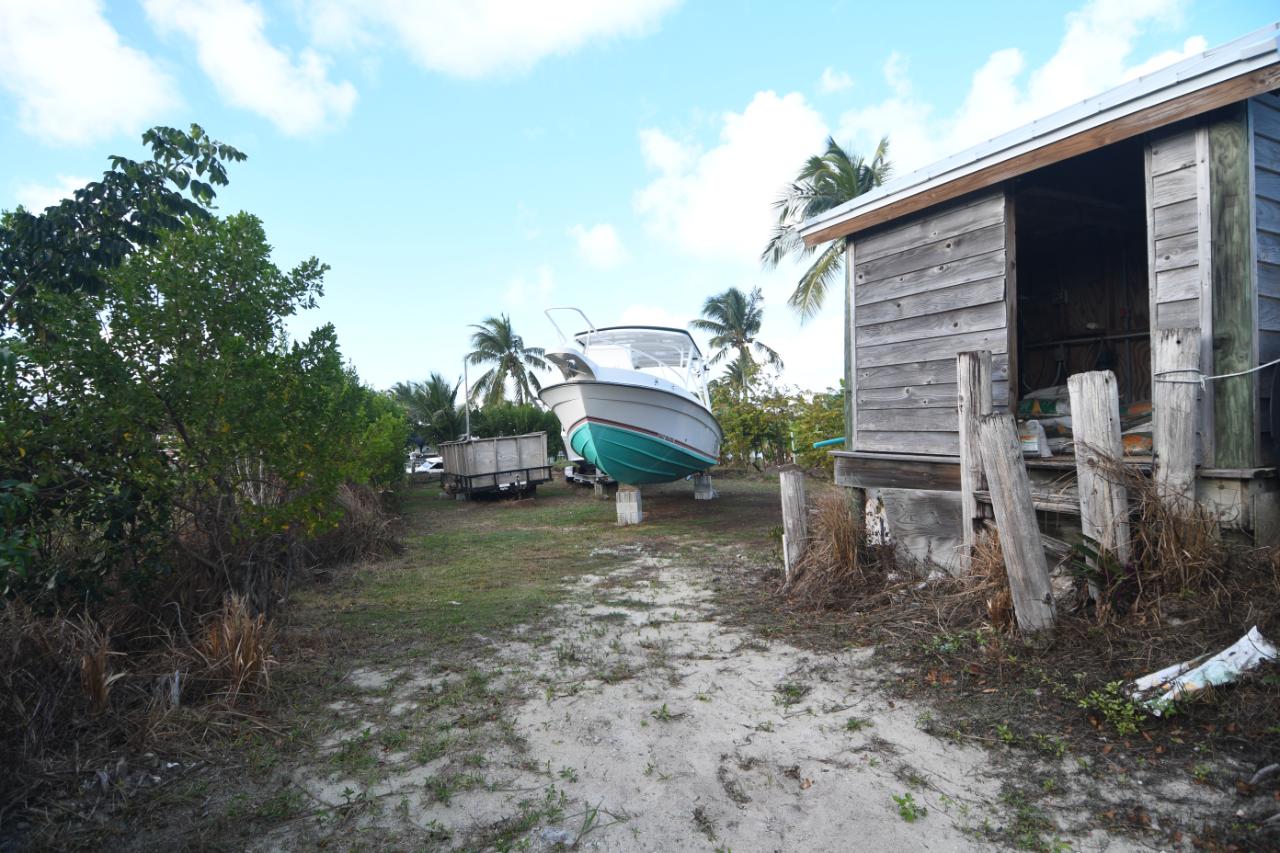 Brigantine Canal Lot