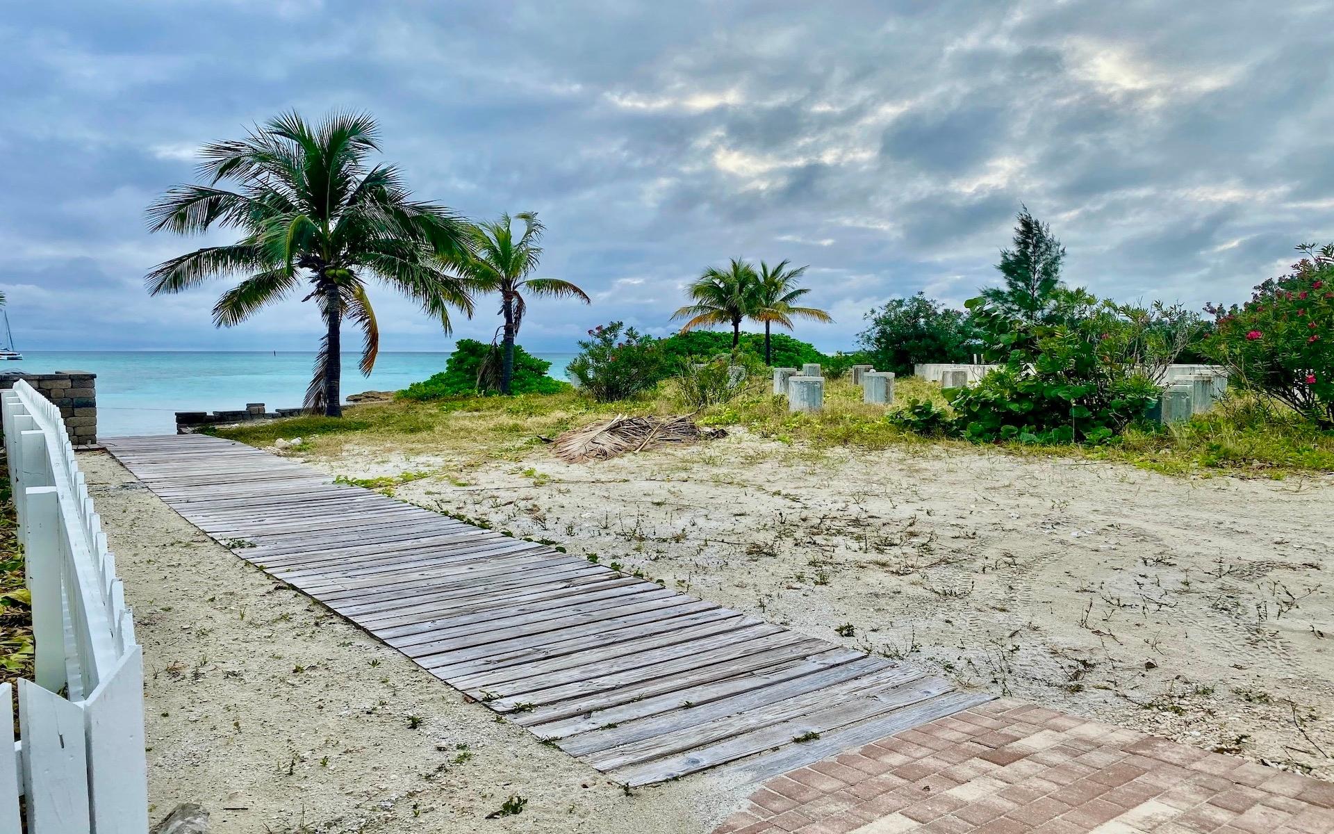 LOT 29 CHUB CAY VILLAS