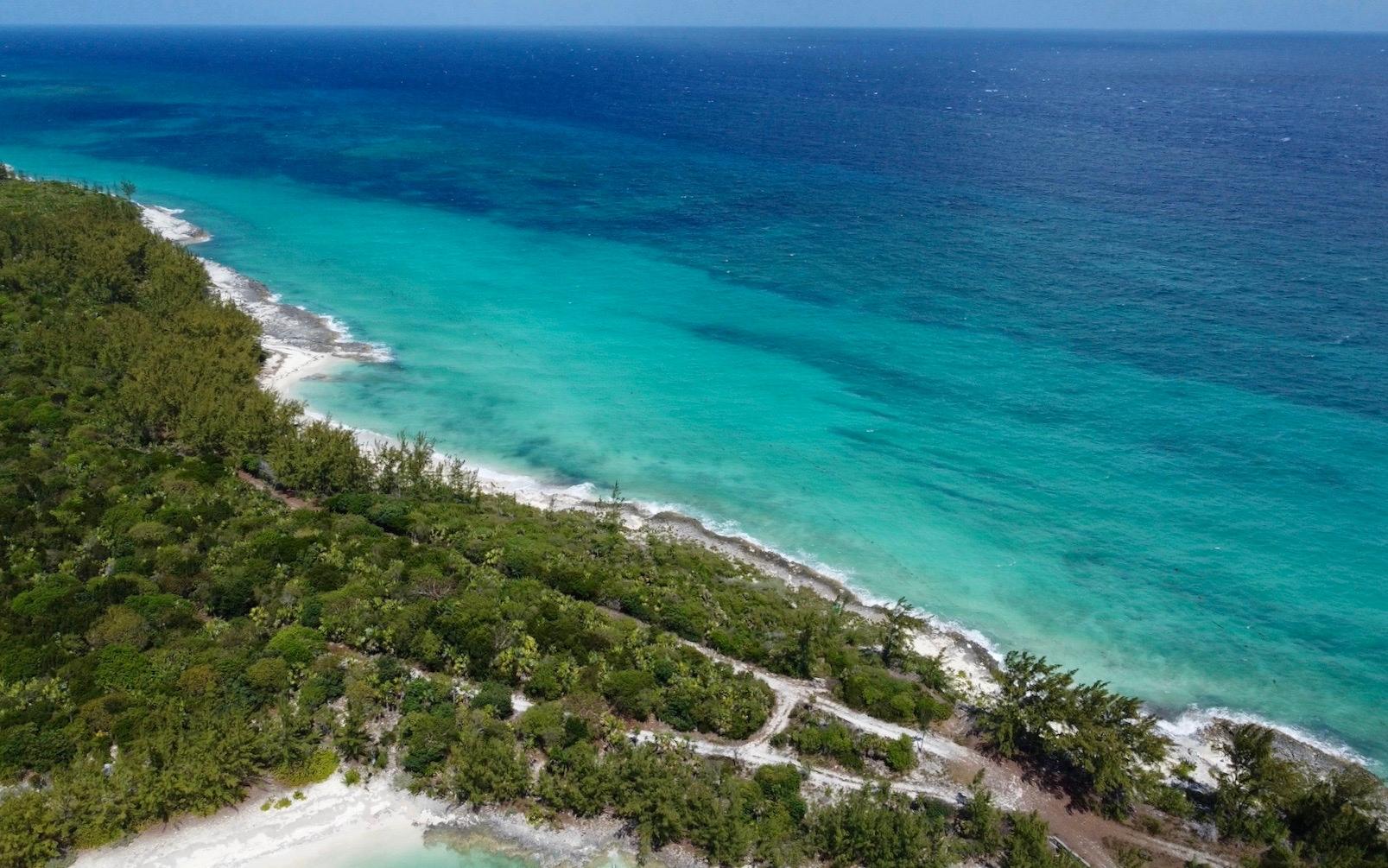 LOT 144-146 BIG WHALE CAY