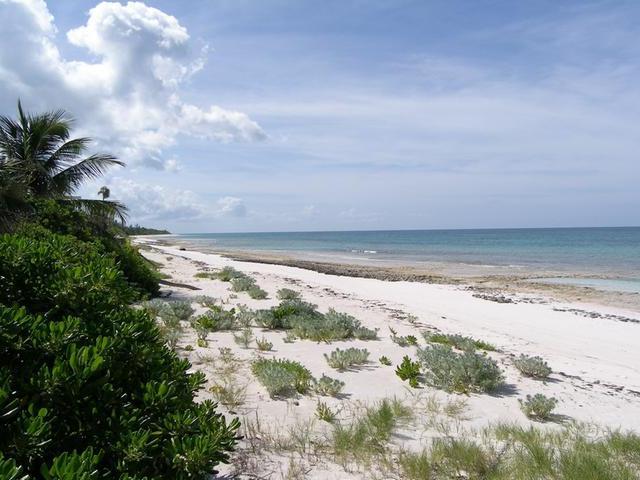 BANK’S ROAD BEACHFRONT