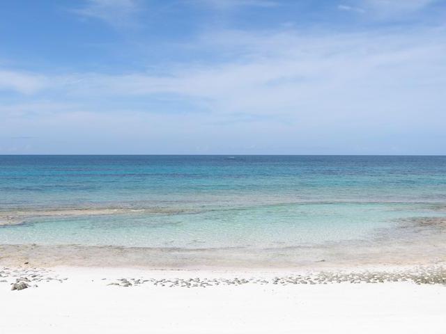 BANK’S ROAD BEACHFRONT