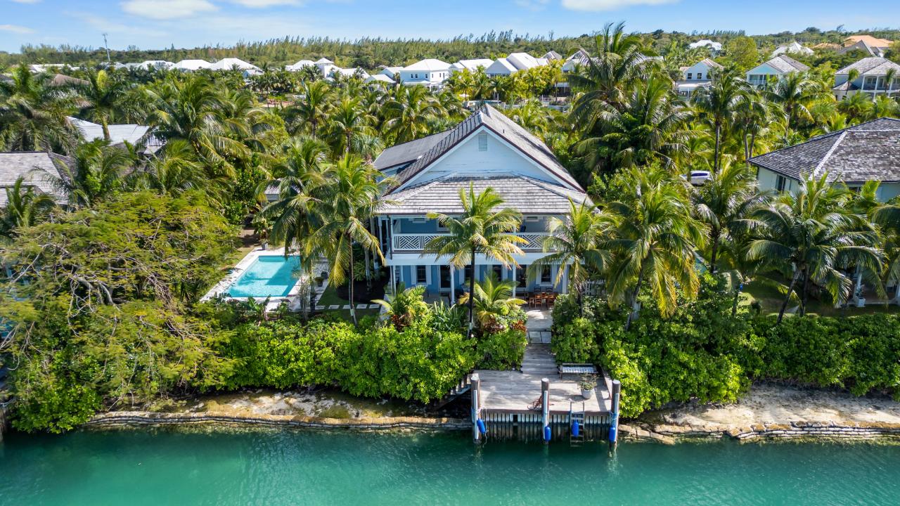 7 BEACH ISLAND | OLD FORT