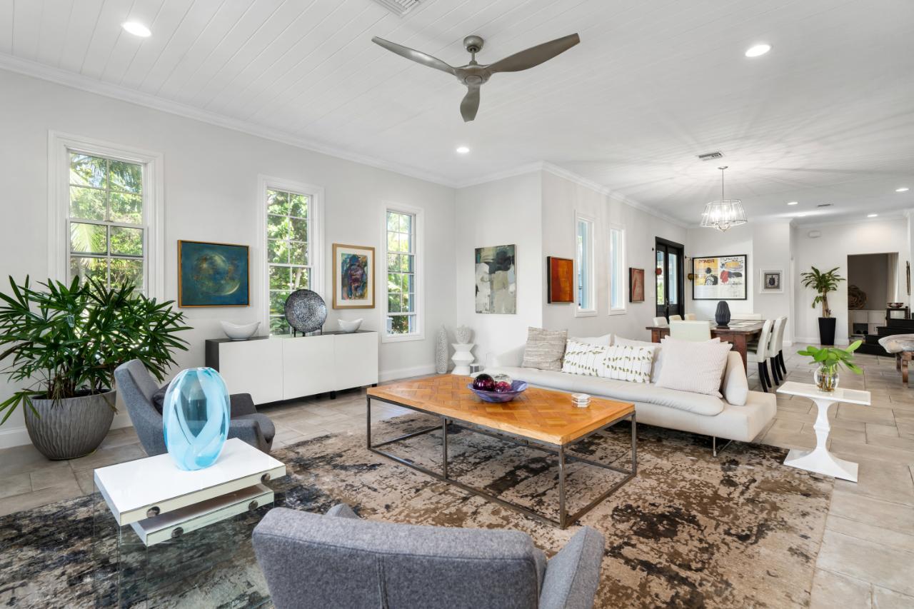 7 BEACH ISLAND | OLD FORT
