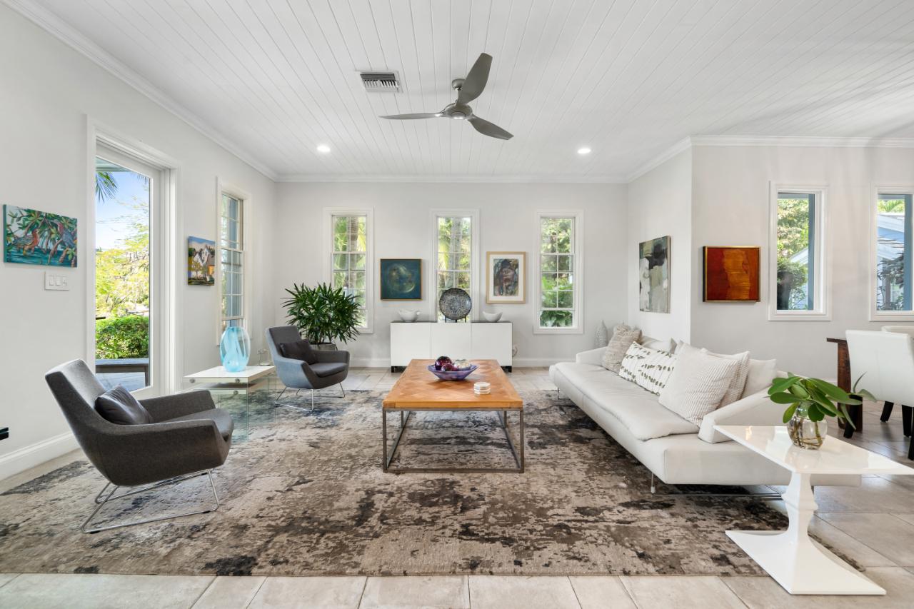 7 BEACH ISLAND | OLD FORT