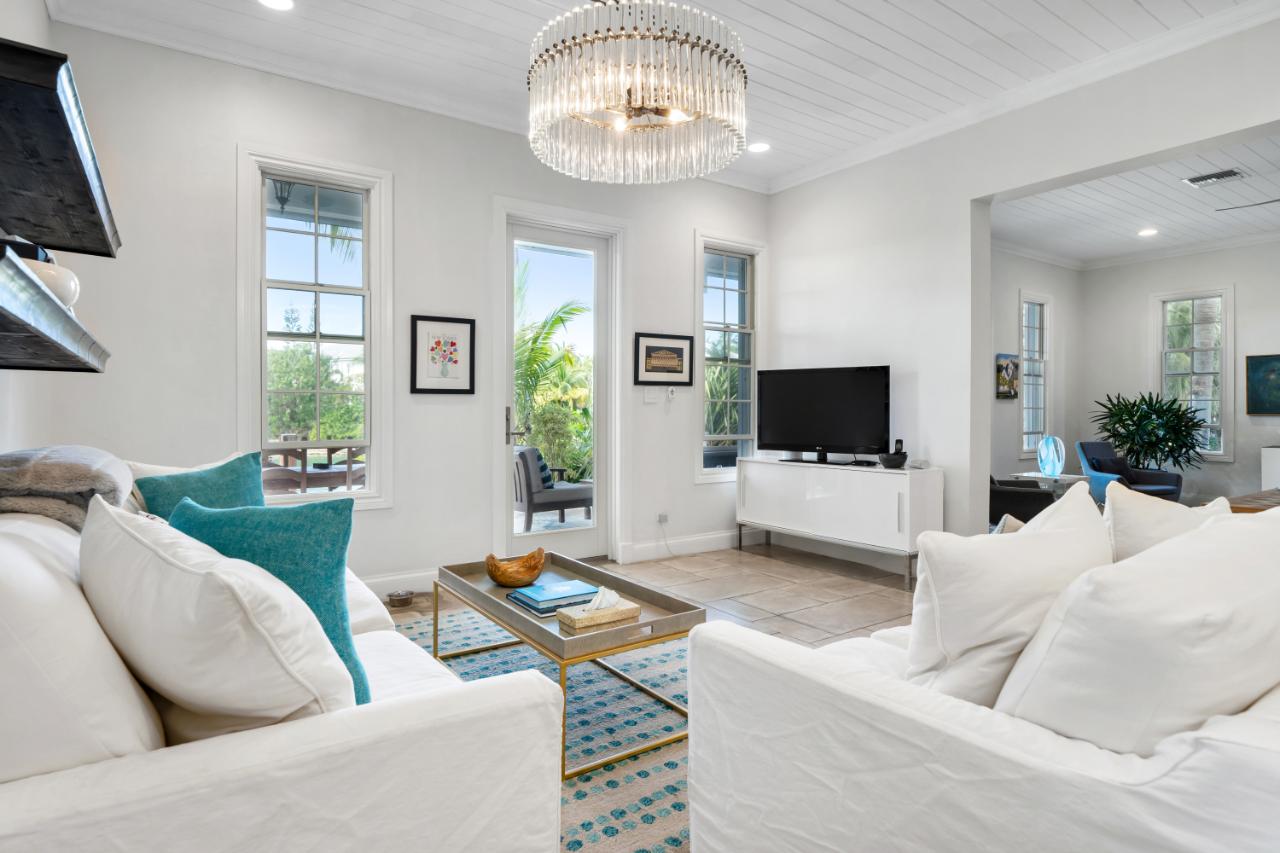 7 BEACH ISLAND | OLD FORT