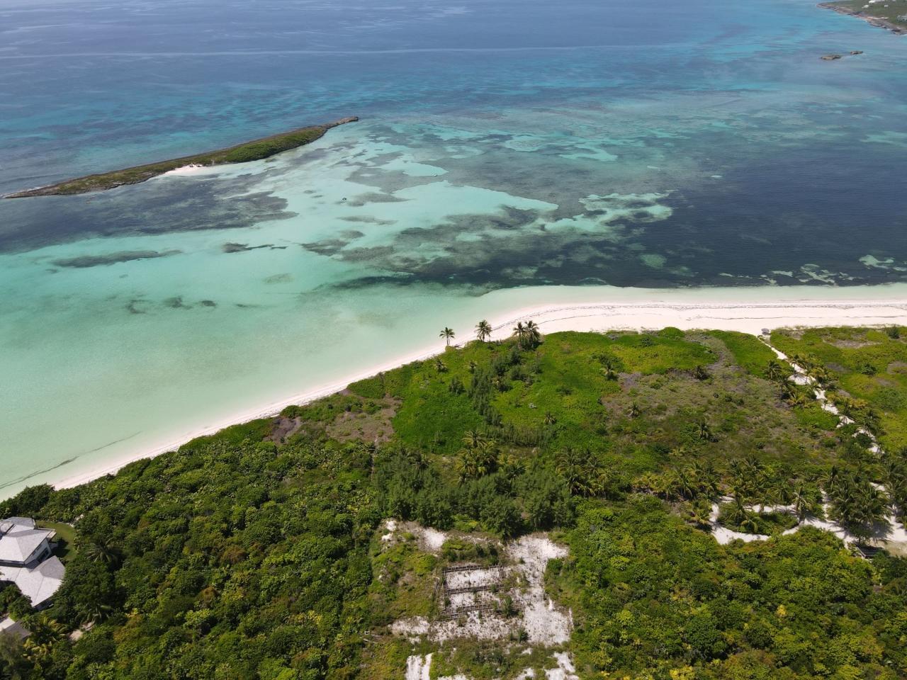 LOT 24 THE ABACO CLUB