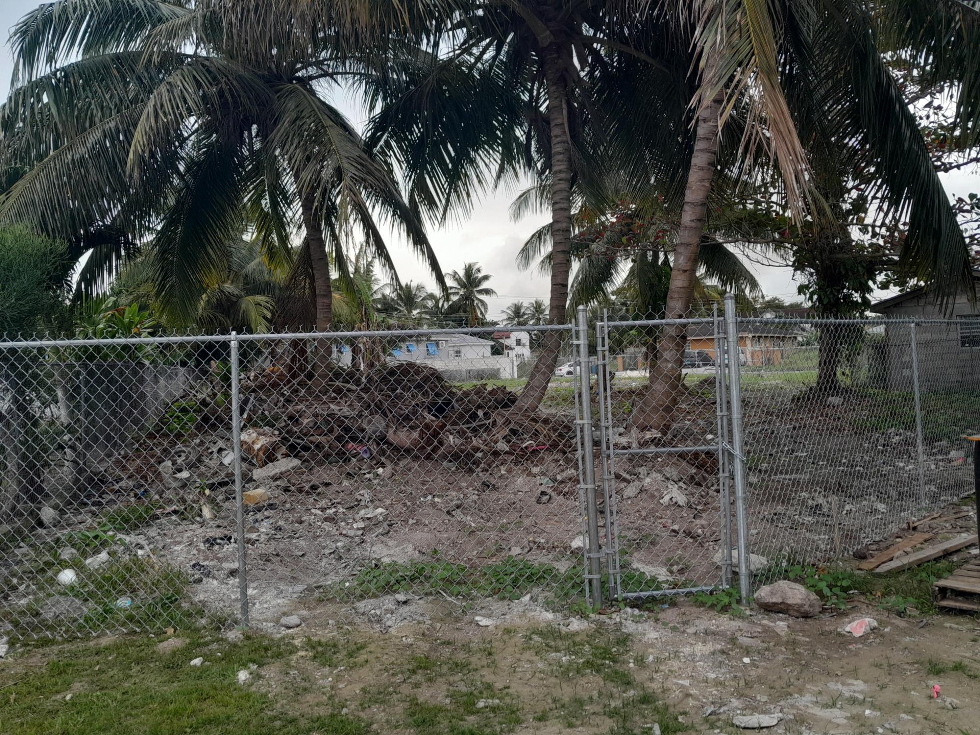 NASSAU VILLAGE VACANT LOT