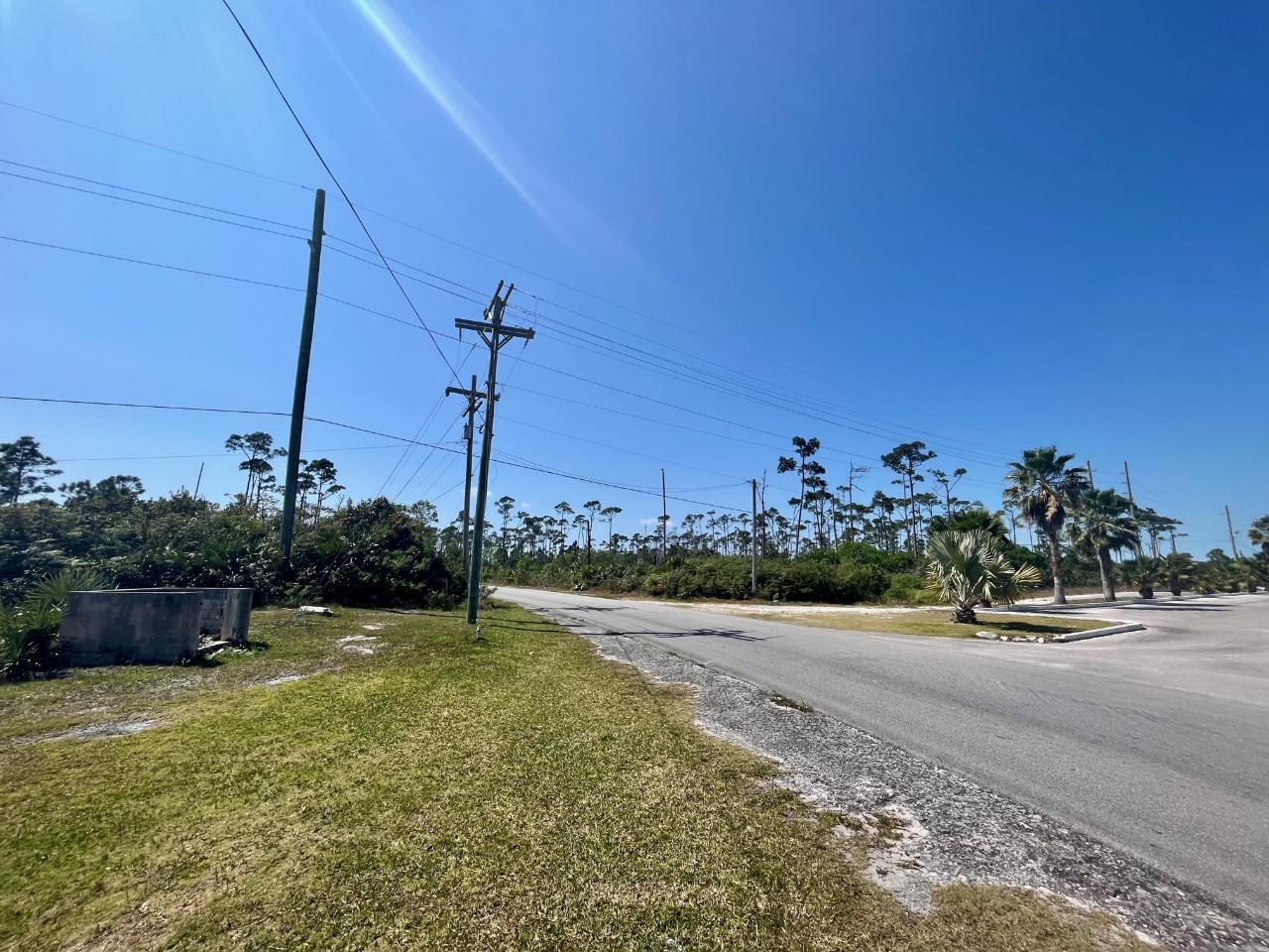 BAHAMIA, MULTI FAMILY LOT