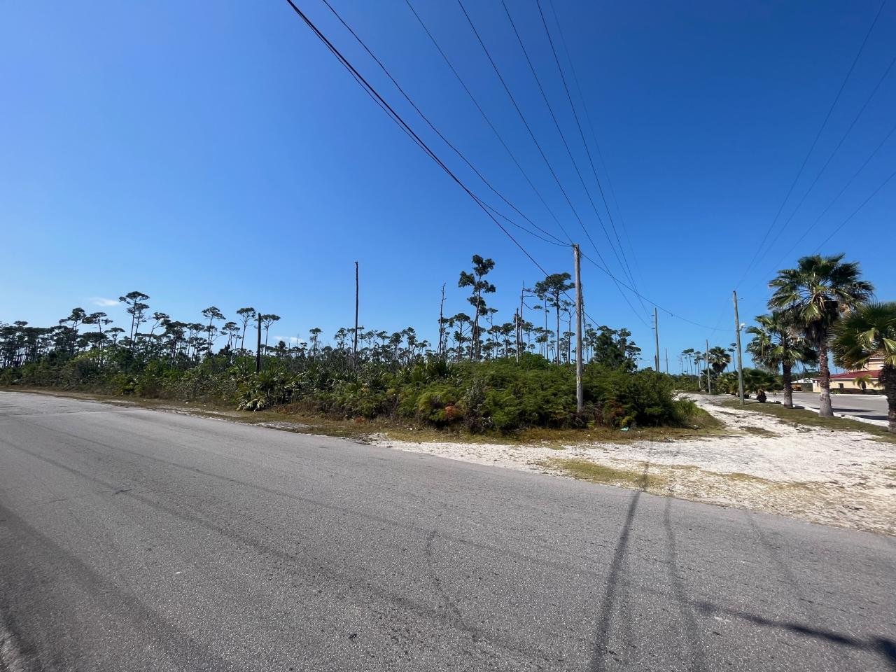 BAHAMIA, MULTI FAMILY LOT