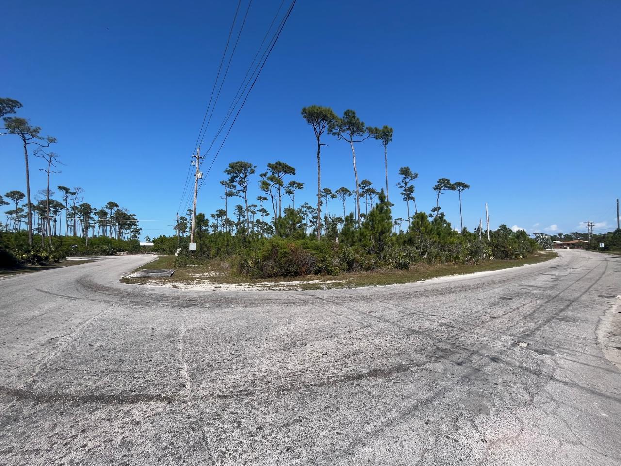 BAHAMIA, MULTI FAMILY LOT