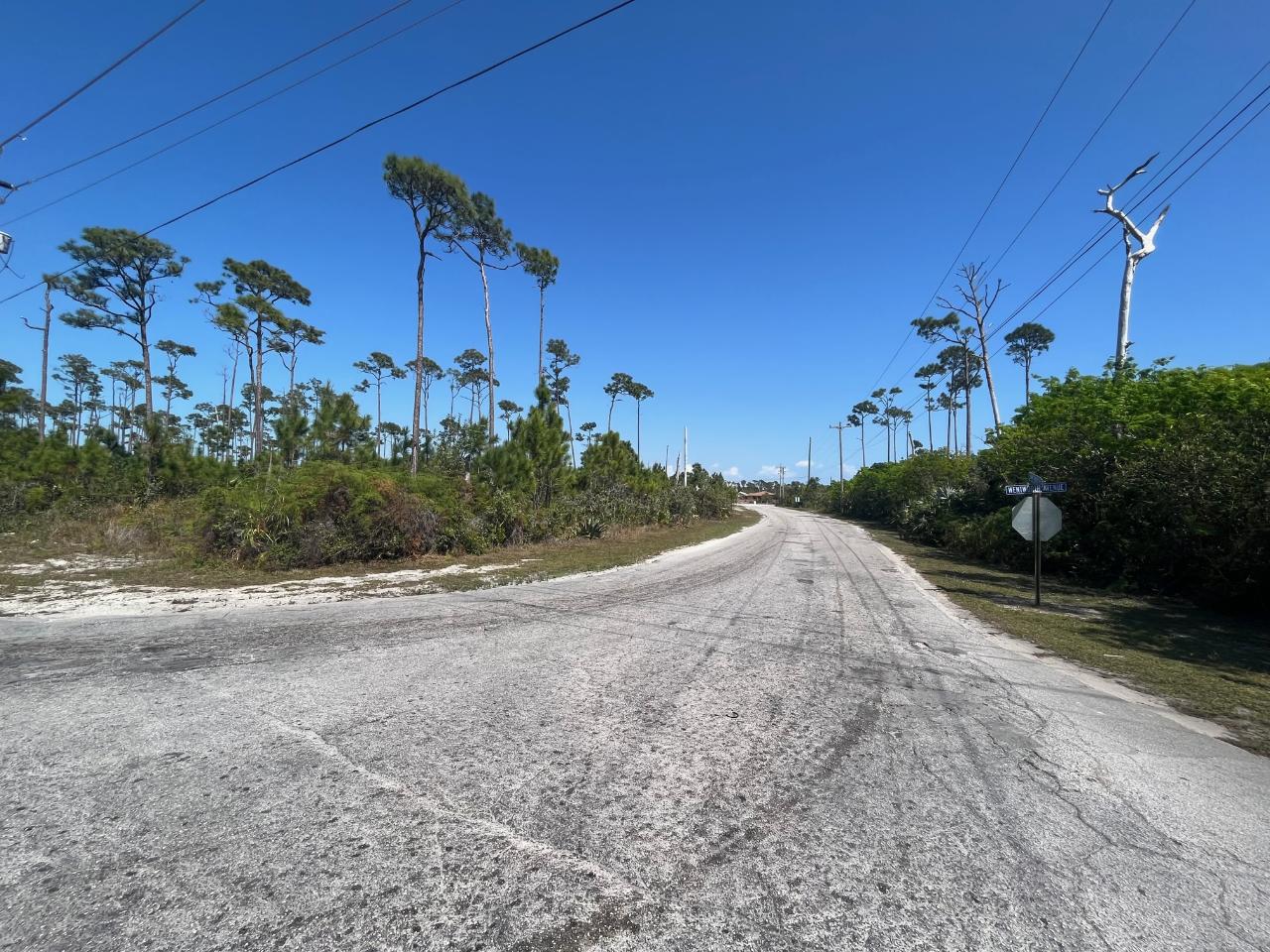 BAHAMIA, MULTI FAMILY LOT