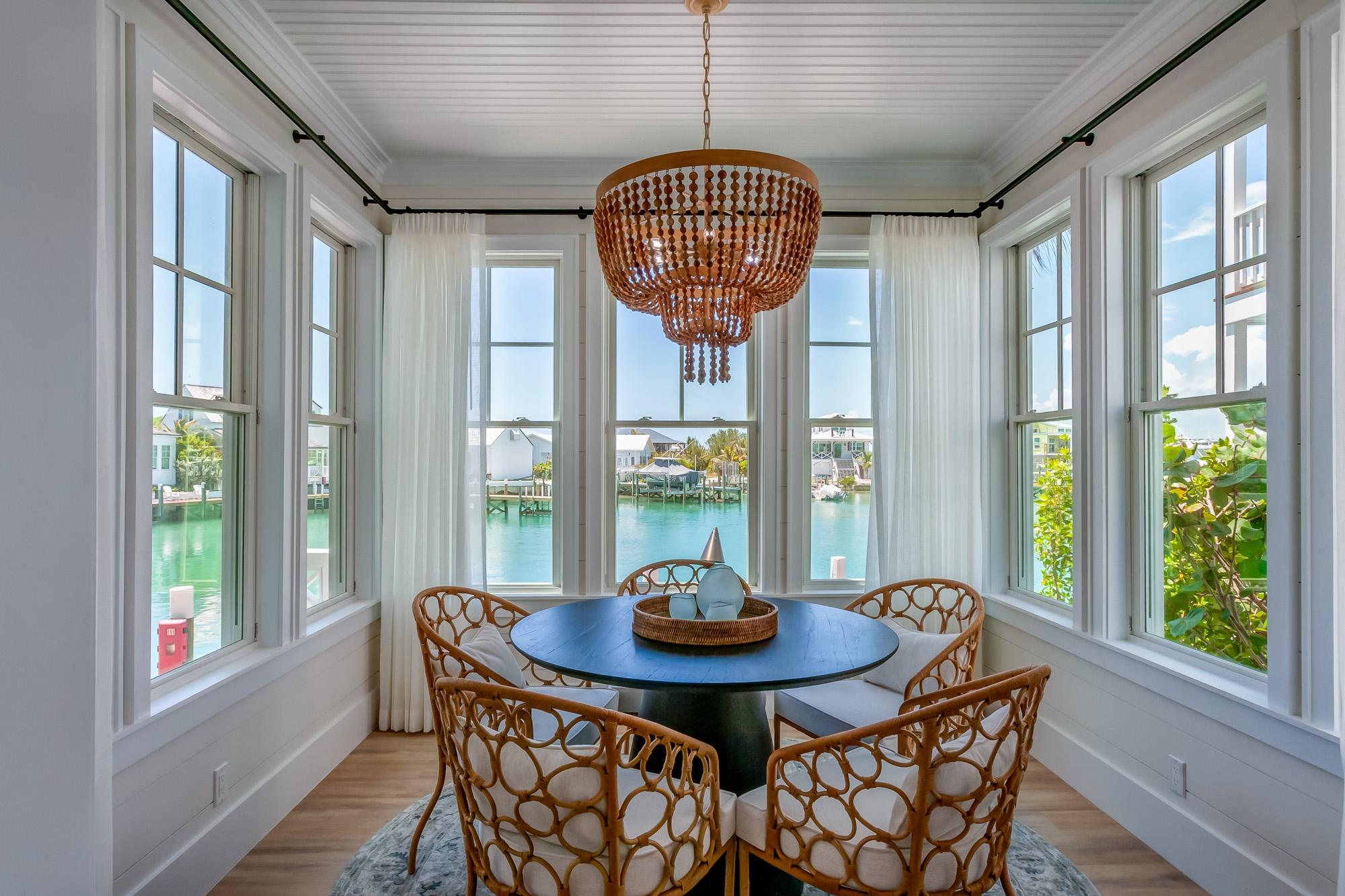 SUNSET POINT VILLA 8