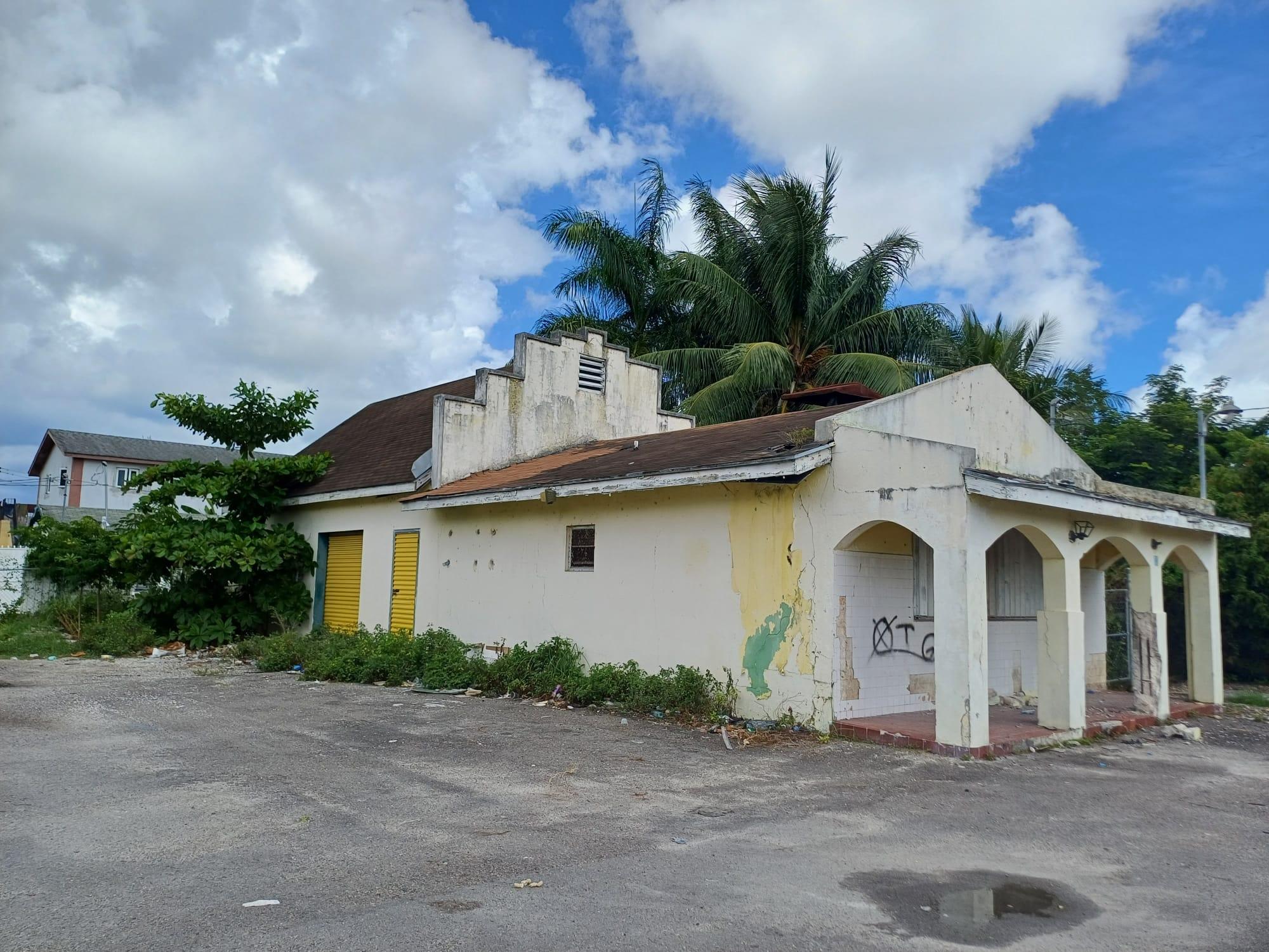 COCONUT GROVE BUILDING