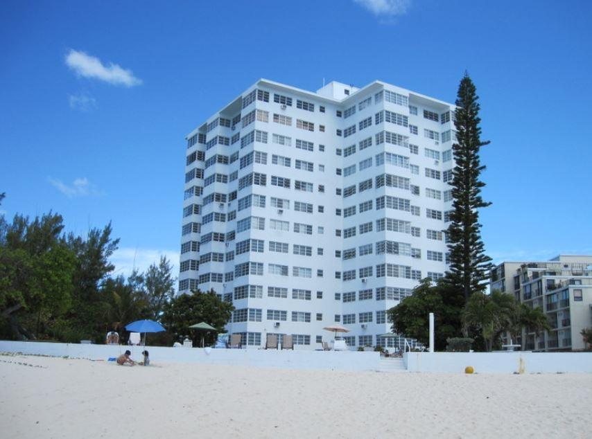 RIVIERA TOWERS