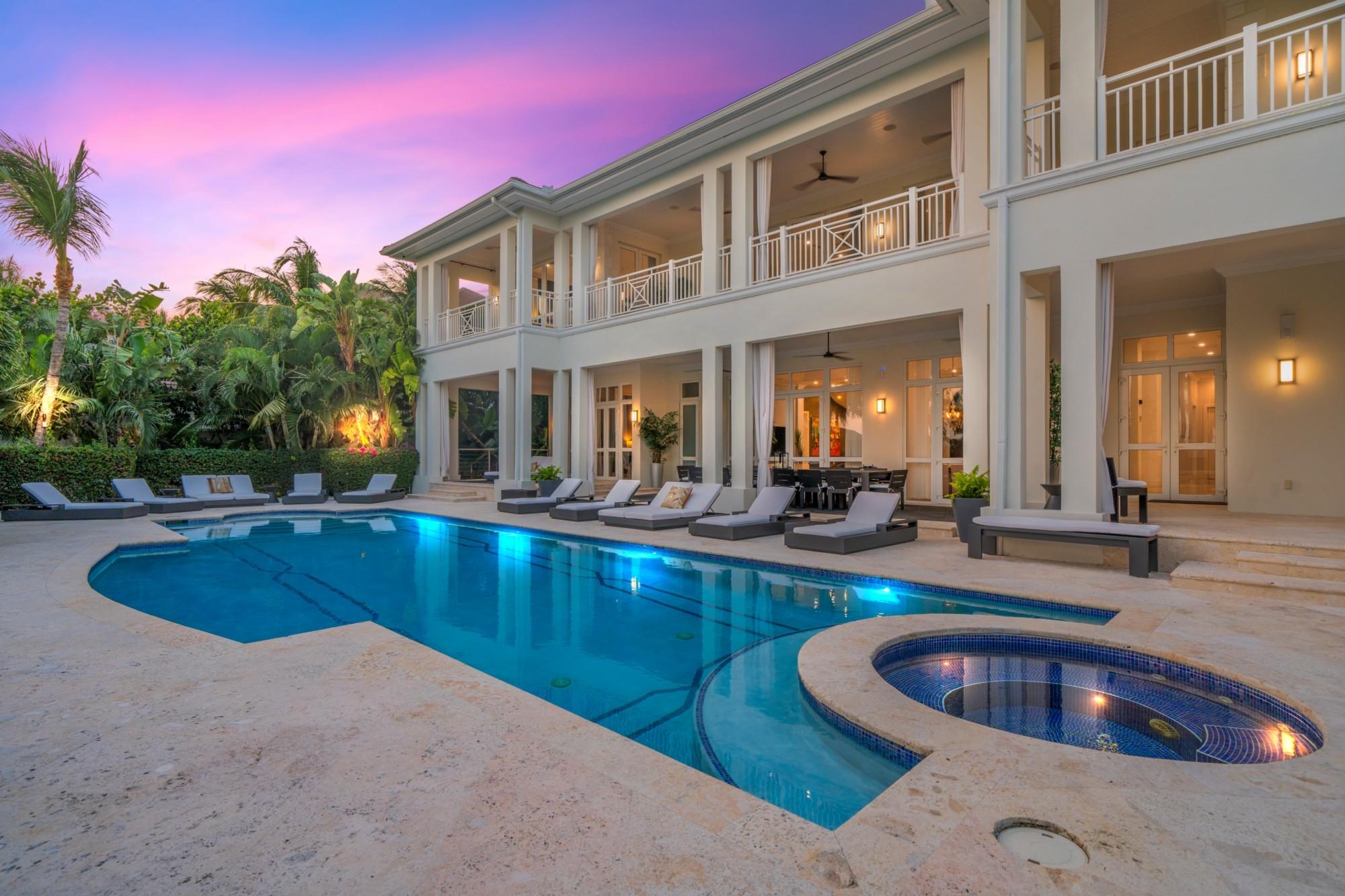 VILLA AMOUR