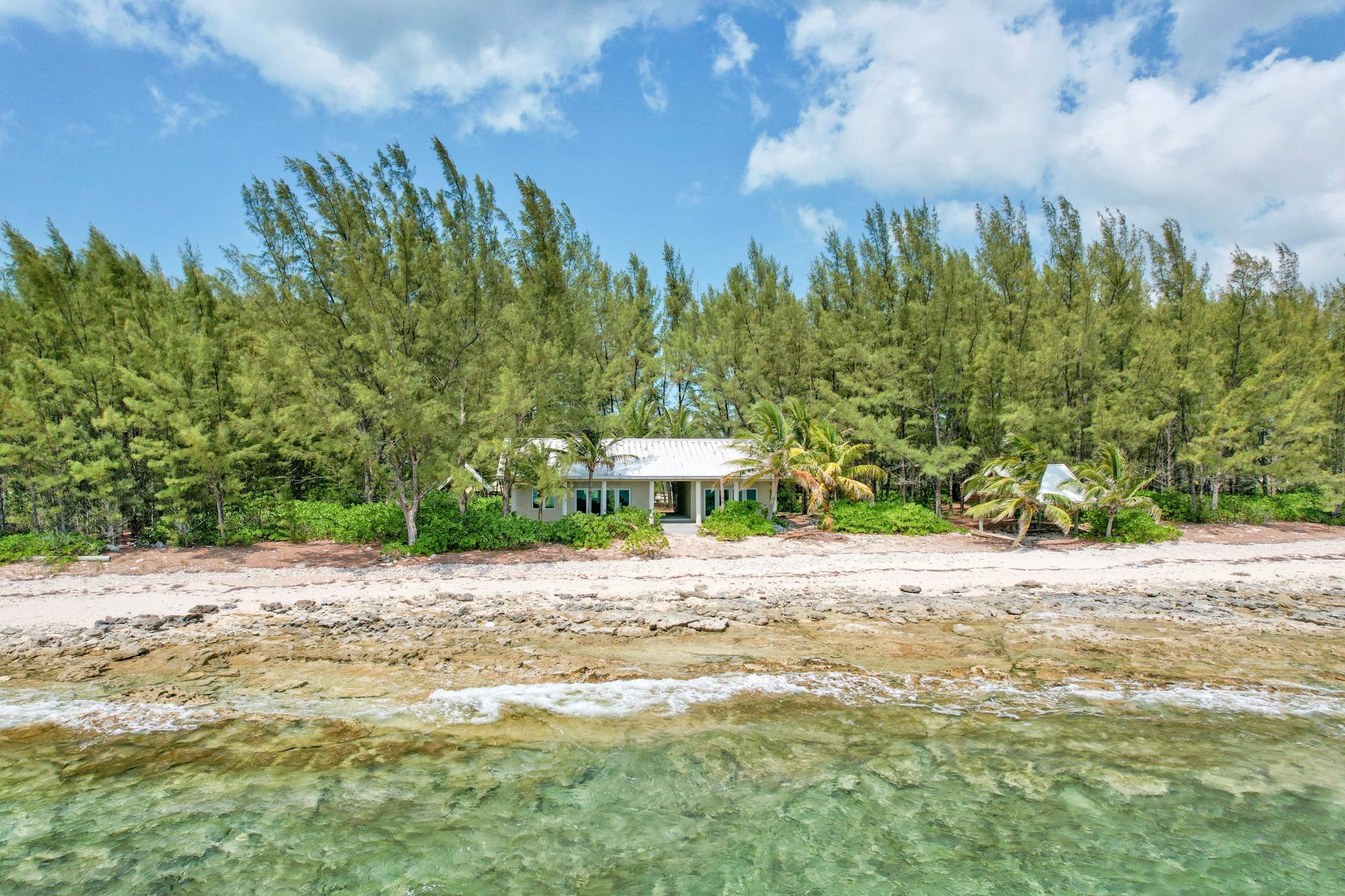 Beach & Dock House