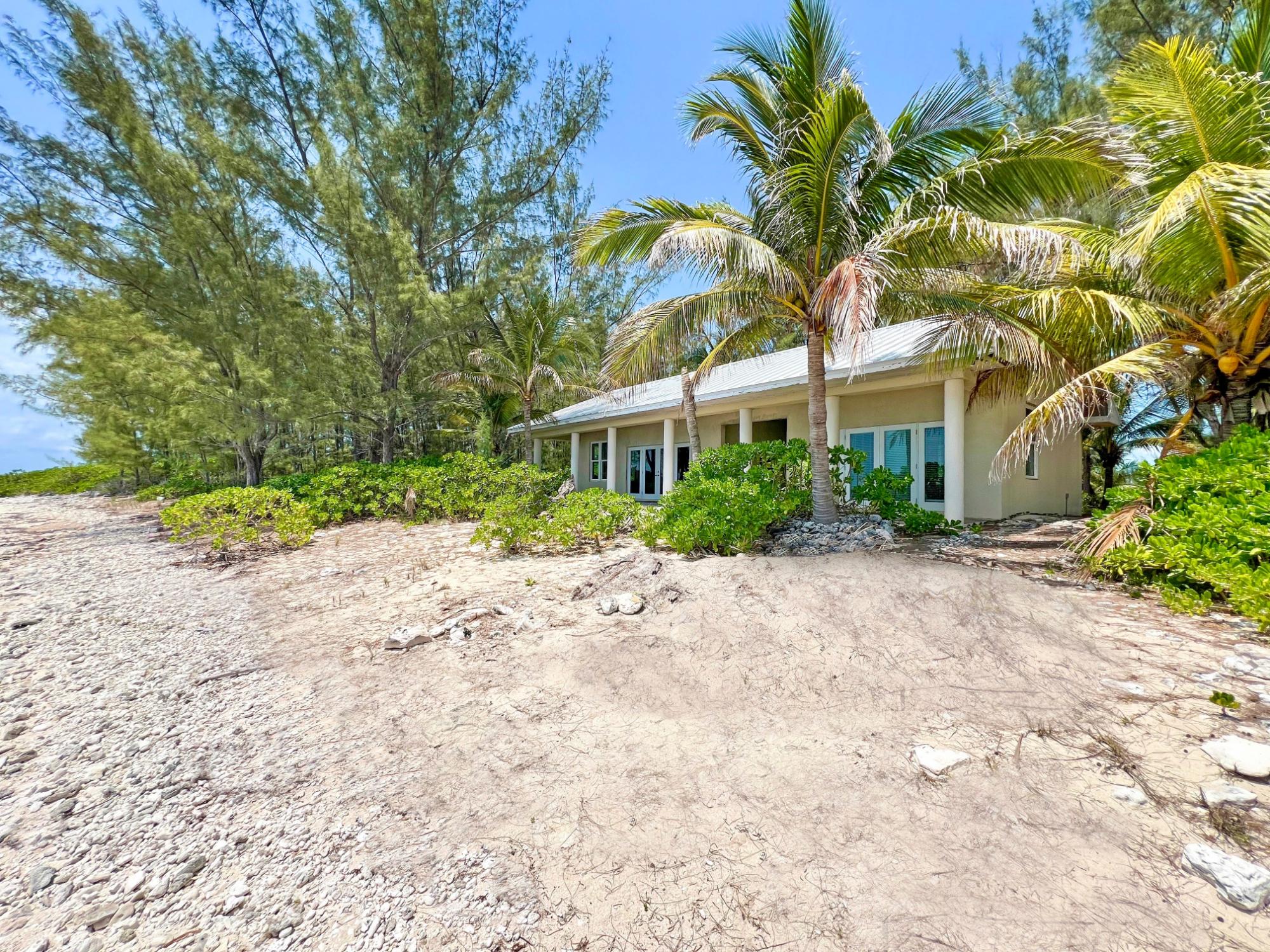 Beach & Dock House