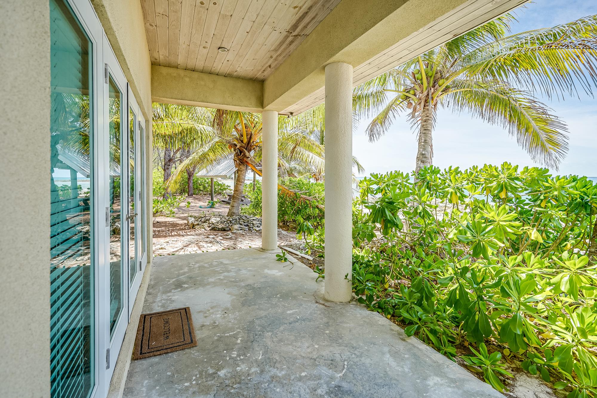 Beach & Dock House