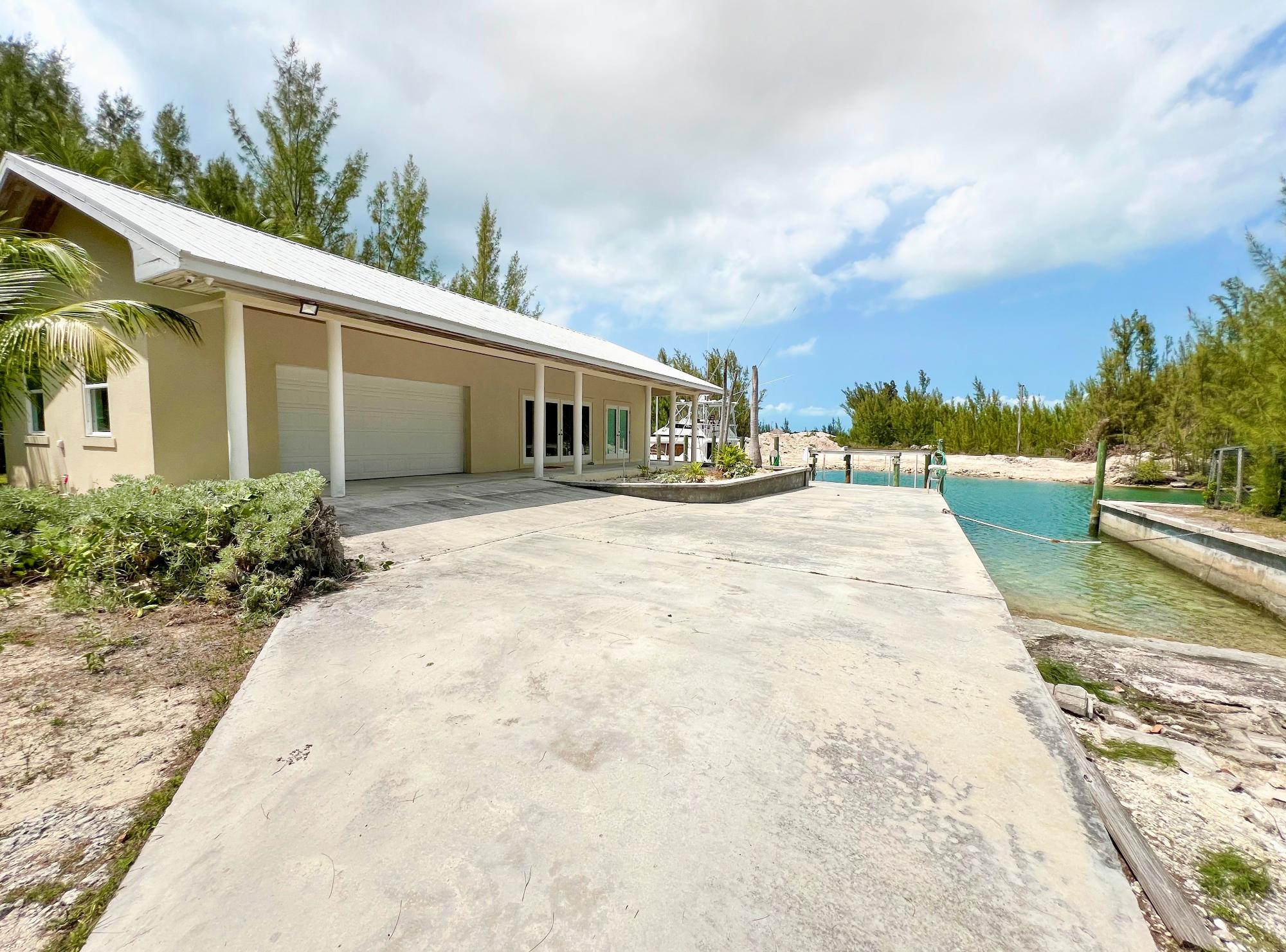 Beach & Dock House