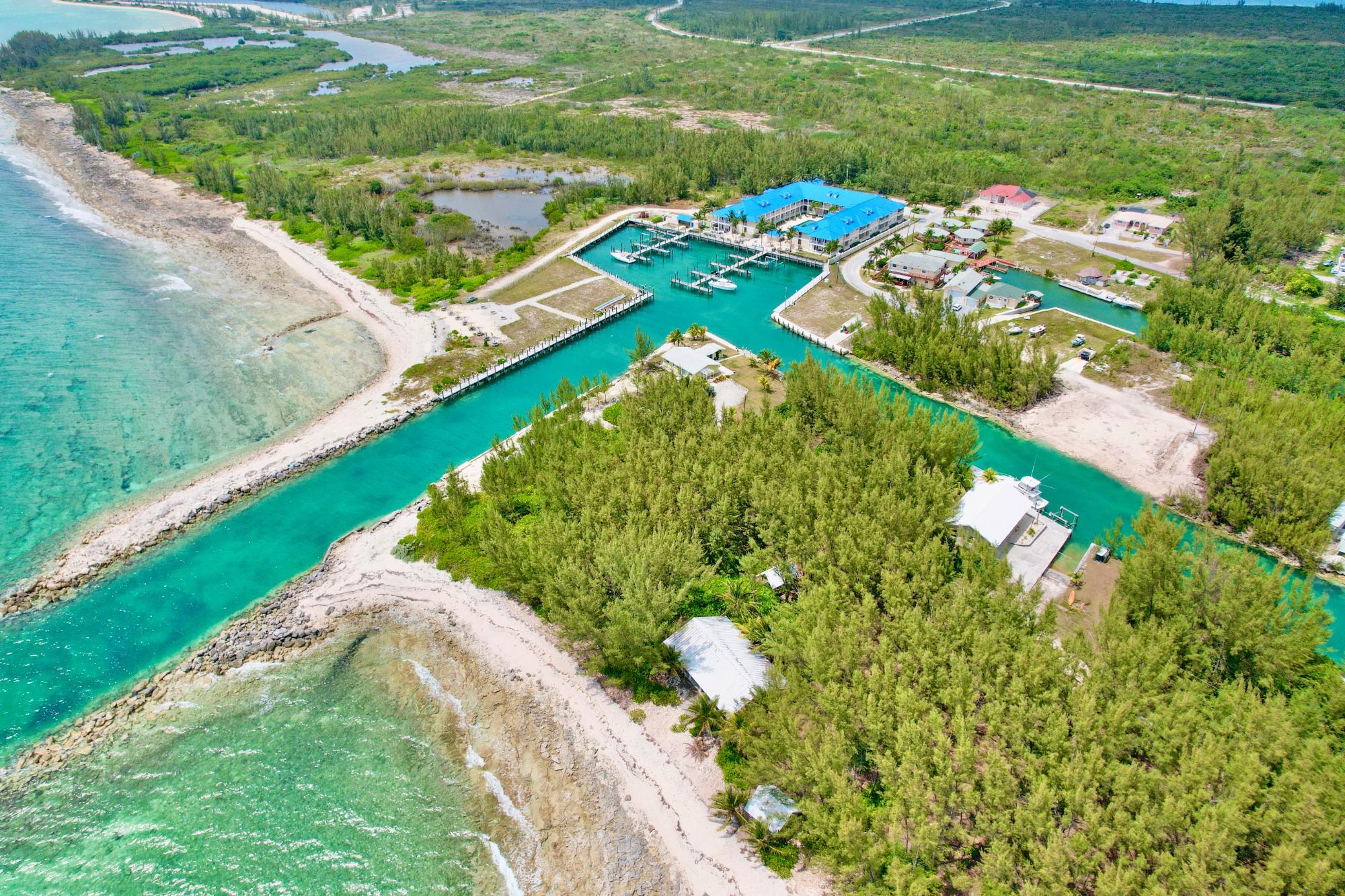 Beach & Dock House